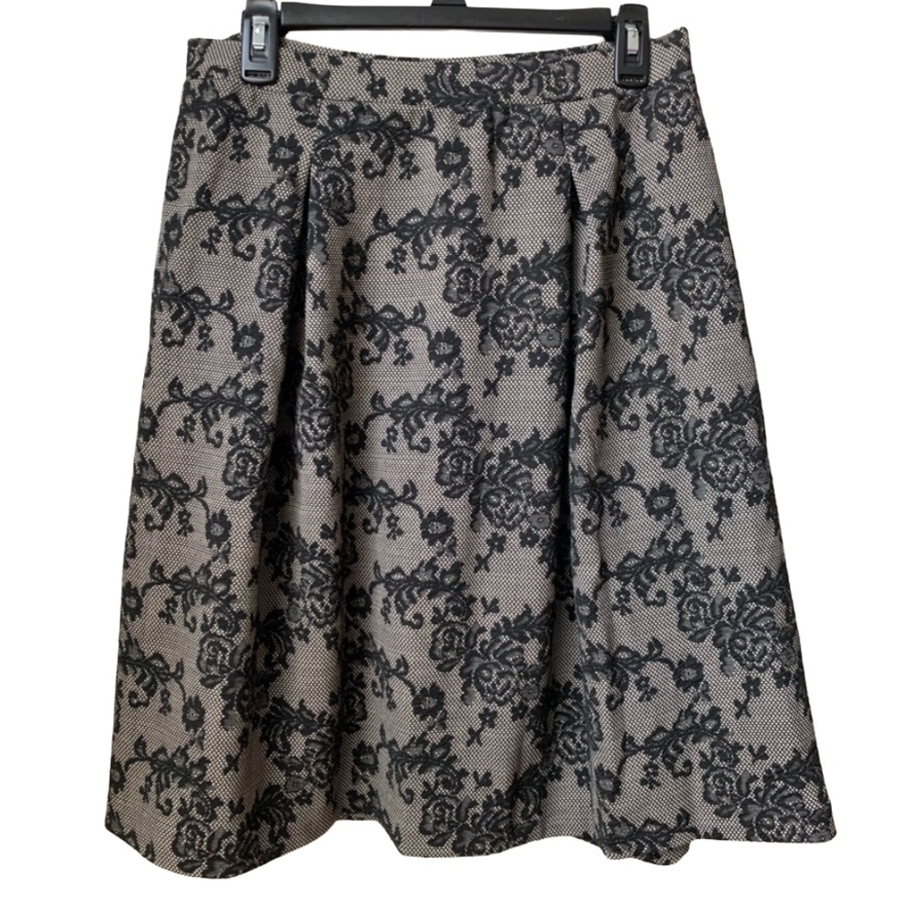 DRESS BARN Black Lace over Nude Fabric Elastic Waist Midi Skirt